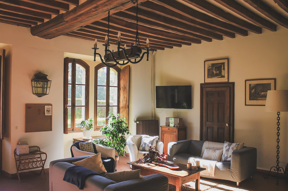 SALON